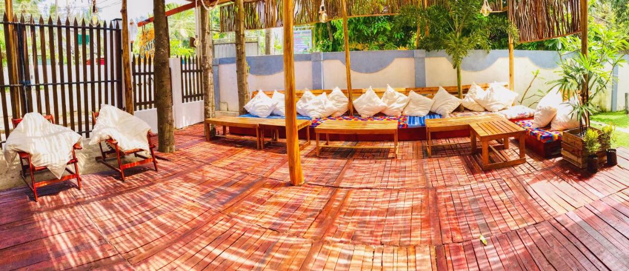 Oasis Bay - Arugam Bay Hotel Exterior photo